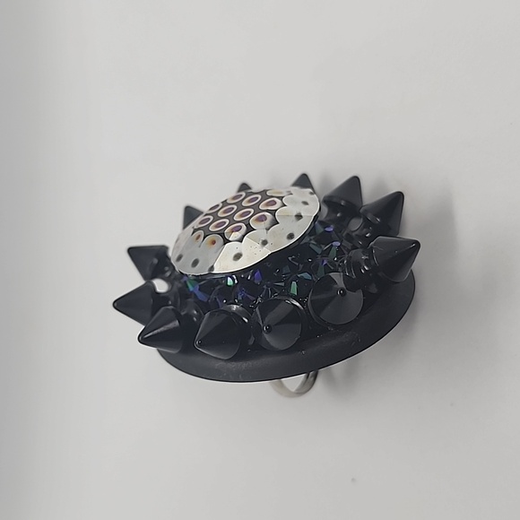 GASOLINE GLAMOUR RHINESTONE SPIKE FANCY STONE RING SWAROVSKI - Picture 8 of 8